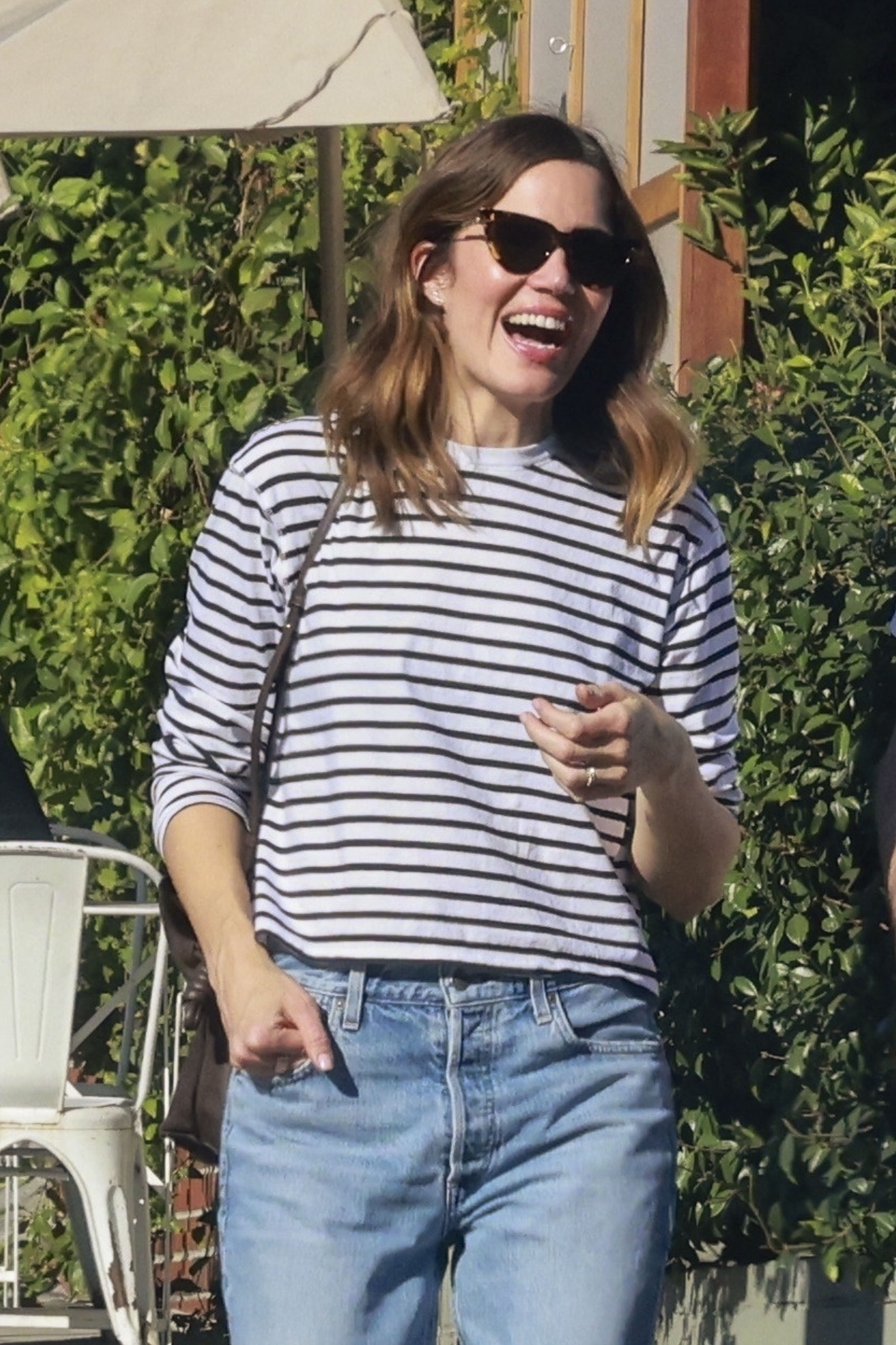 mandy-online_dot_com_0015953956_-_016_.jpg mandy-online_dot_com_0015953956_-_016_.jpg