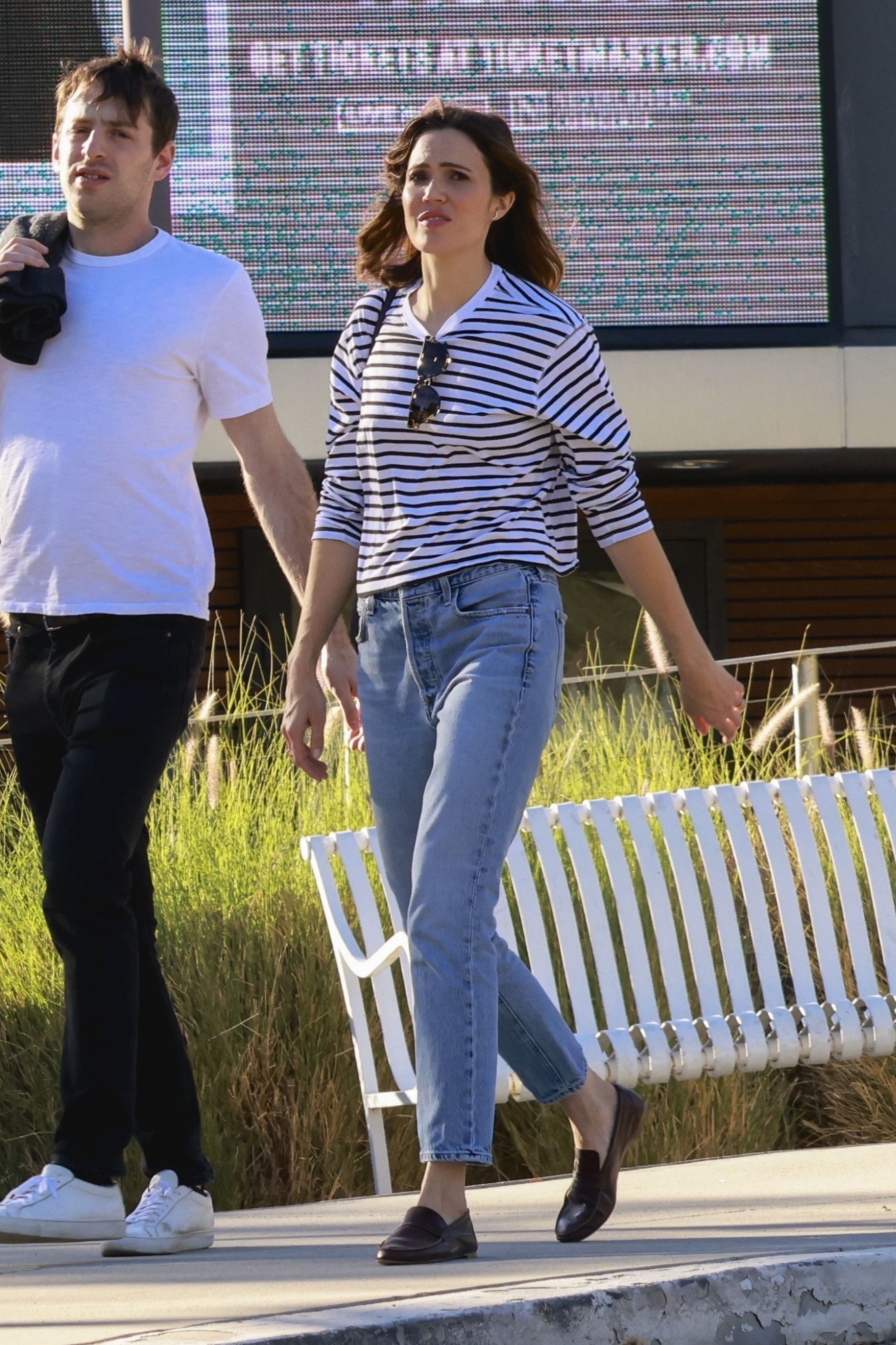 mandy-online_dot_com_0132709791_-_018_.jpg mandy-online_dot_com_0132709791_-_018_.jpg