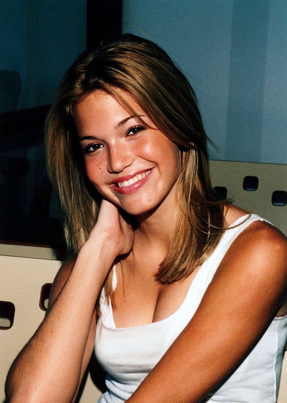 mandy_moore_2001_carrie_prophett_photoshoot_01.jpg mandy_moore_2001_carrie_prophett_photoshoot_01.jpg