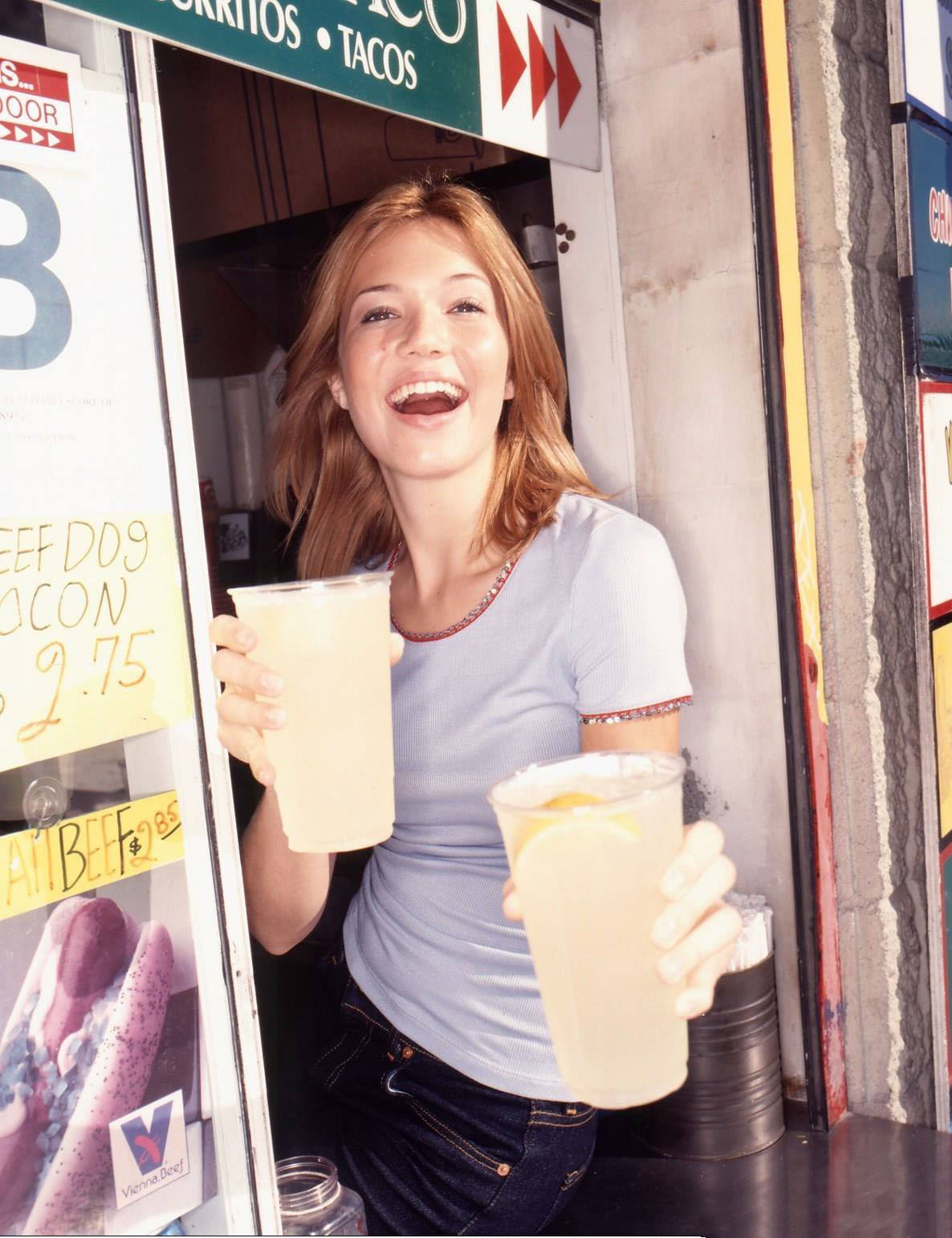 mandy_moore_2000_mike_mcgill_photoshoot_02.jpg mandy_moore_2000_mike_mcgill_photoshoot_02.jpg