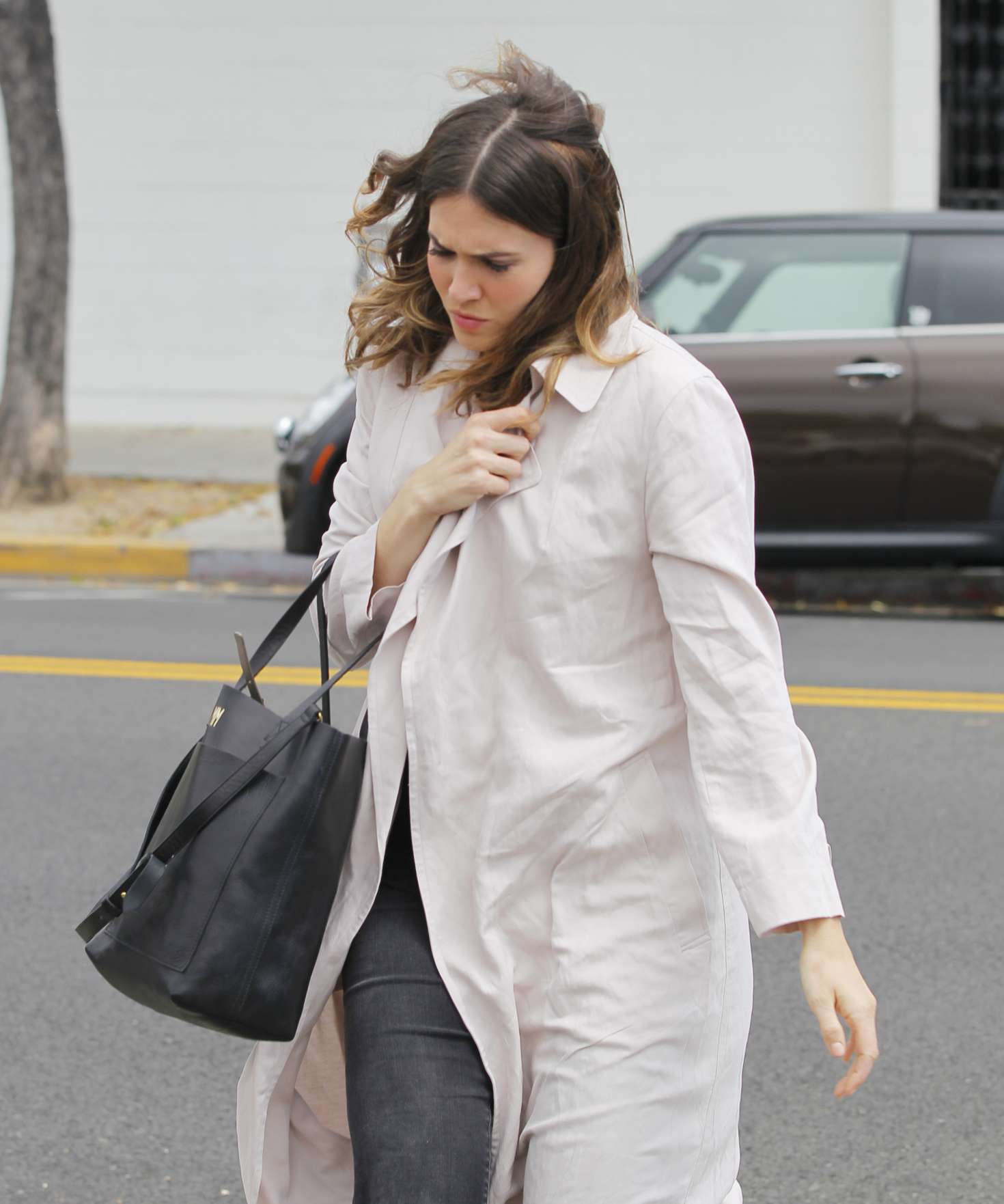 Mandy-Moore-shopping-in-Los-Angeles--08.jpg