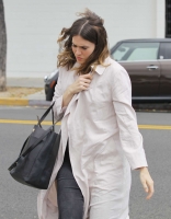 Mandy-Moore-shopping-in-Los-Angeles--08.jpg